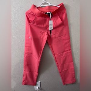 FIGS HOT CORAL NWT Mens Axim 2.0 Cargo Pants Short XS